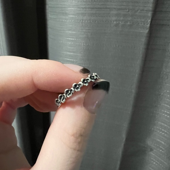 Retired Pandora Ring - Picture 3 of 3